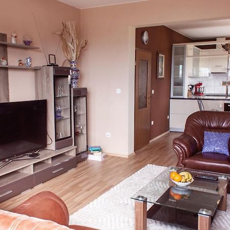 Apartment Juric Kaštel Novi المظهر الخارجي الصورة