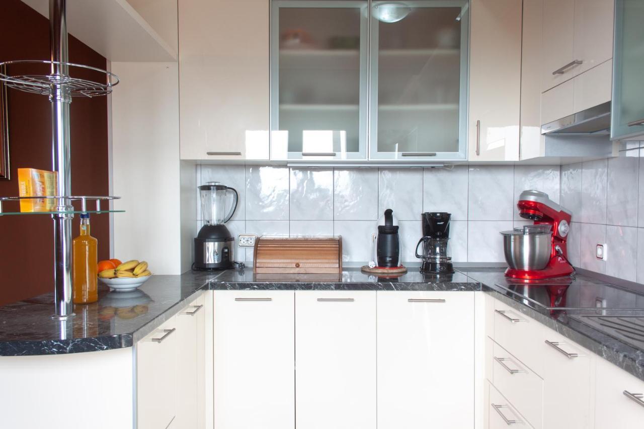 Apartment Juric Kaštel Novi المظهر الخارجي الصورة